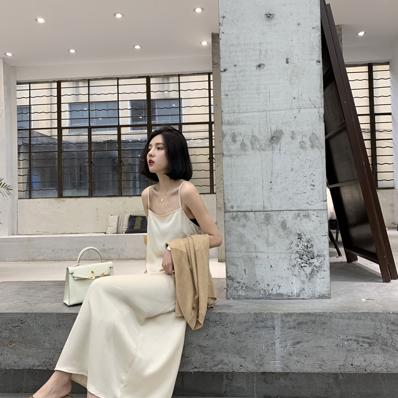 A7seven連衣裙女2019春夏裝韓版中長款無袖一字領套頭純色吊帶裙